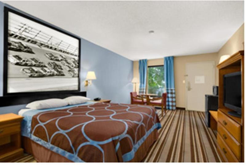 Hotel Super 8 By Wyndham Oxford Exterior foto